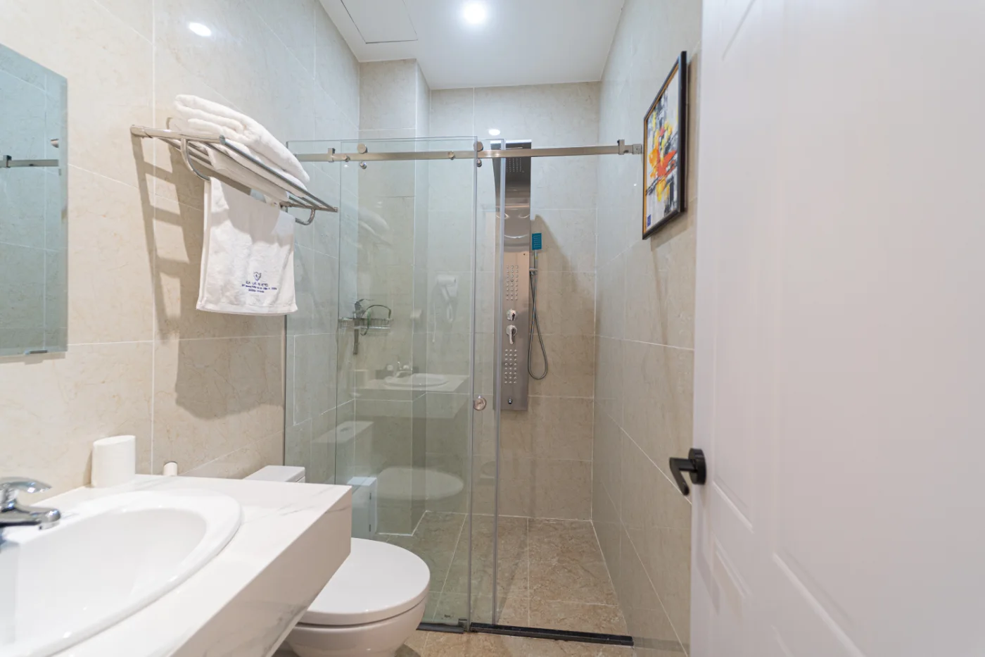 Priority Room - view 2